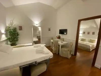 Palazzo Sant'Elena - 45