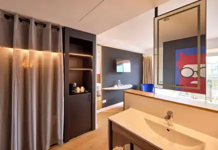 Universal Neptuno - Adults Only - 56