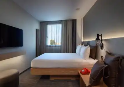 Moxy Lisbon City - 83