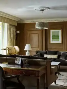 The Dorchester - 85