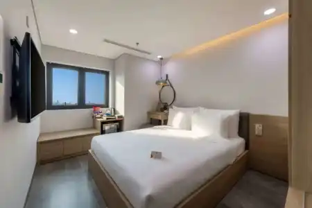 Nguyen Gia - 38