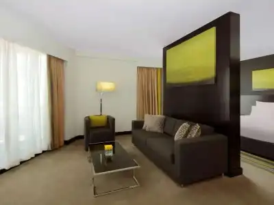 Pullman Dubai Creek City Centre - 15