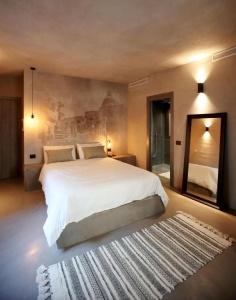 Casa Nostra Luxury Suites - 82