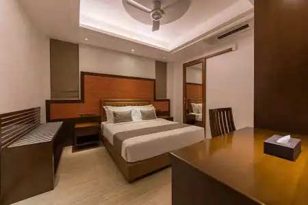 Samann Host - 25