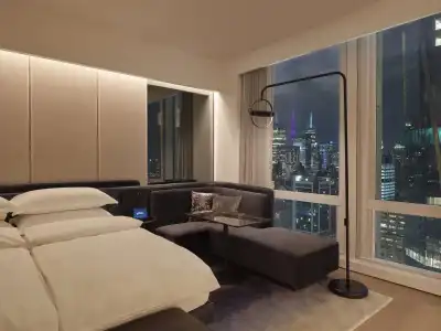 Equinox New York - 34