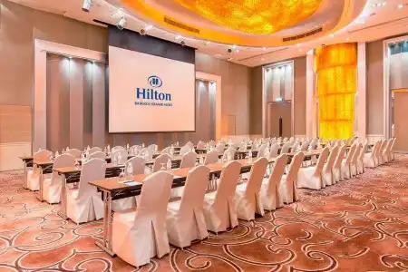 Hilton Bangkok Grande Asoke - 19