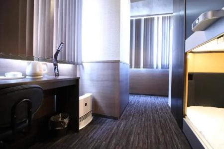 Sejour Inn Capsule - 18