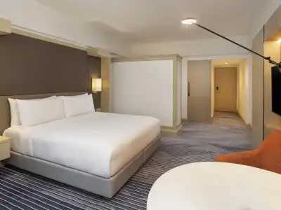 Crowne Plaza BANGKOK LUMPINI PARK by IHG - 53