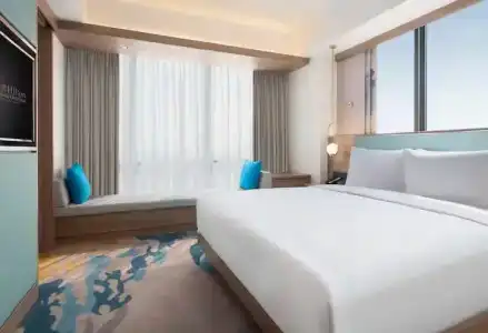 Hilton Garden Inn Jakarta Taman Palem - 72
