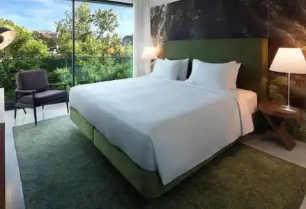 DoubleTree by Hilton Lisbon - Fontana Park - 45