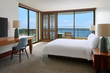 Royal Lahaina Resort & Bungalows - 54