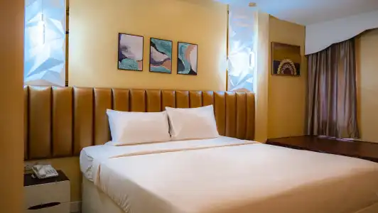 Baumanburi Patong - 32