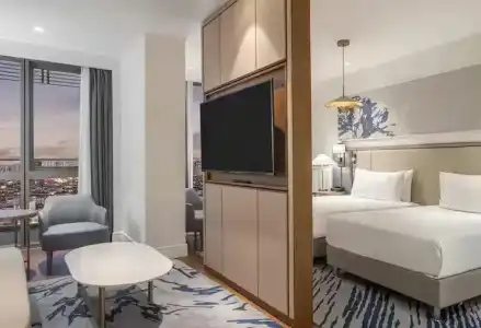 Hilton Mall Of - 95