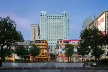 Sheraton Saigon Grand Opera - 24