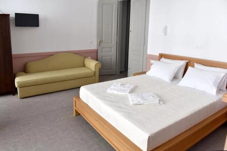 Douskos Guesthouse - 82