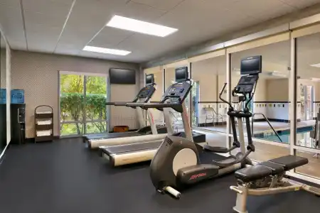 Fairfield Inn & Suites by Marriott Tallahassee Central - 17
