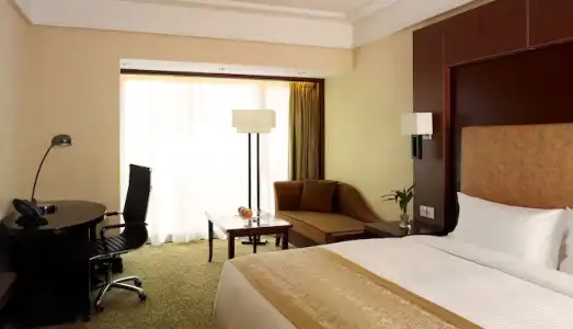 Park Plaza - 18