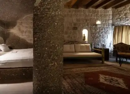 Grand Cave Suites - 90