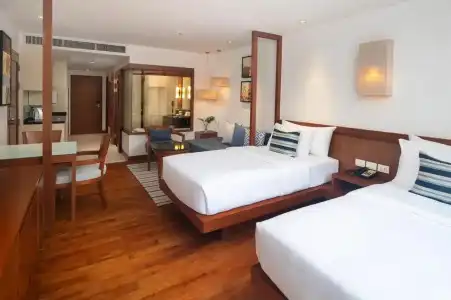 Woodlands Suites Serviced Residences - 12