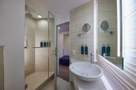DoubleTree by Hilton Hannover Schweizerhof - 24