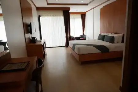 Phuttachot Resort Phi Phi - 36