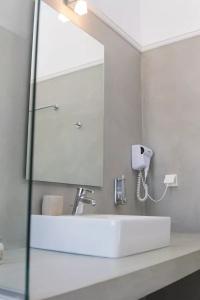 Douskos Guesthouse - 177