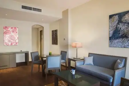 The Cove Rotana Resort - 43