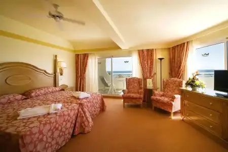 Riu Palace Tres Islas - 17