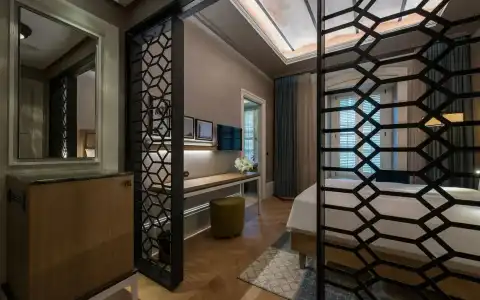 10 Karakoy - 34