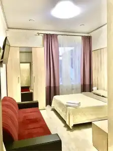Vernisazh Mini-hotel - 37