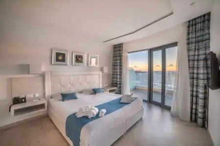 Ramla Bay Resort - 69