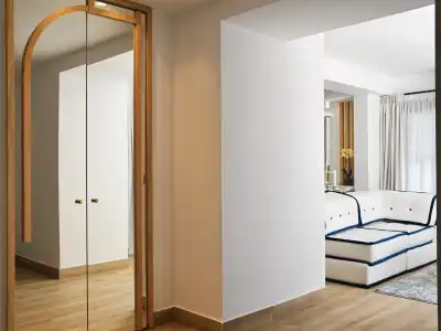 Cresanto Luxury Suites - 79