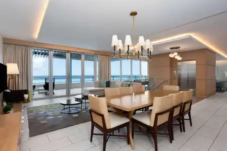 Wyndham Grand Clearwater Beach - 97