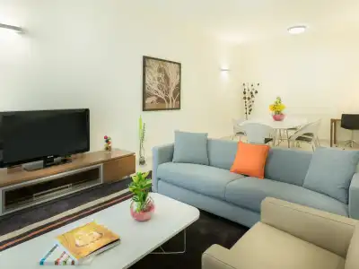 ApartAdagio Abu Dhabi Al Bustan - 36