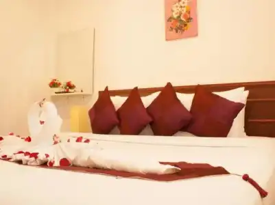 Bangtao Varee Beach - 11
