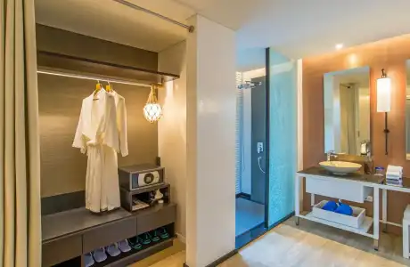The ShellSea Krabi I Luxury Beach Front Resort & Pool Villas - 63