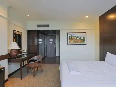 The Siam - 63
