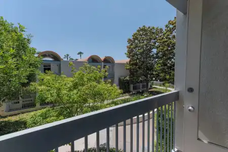 Howard Johnson by Wyndham Anaheim and Water Playground - 23