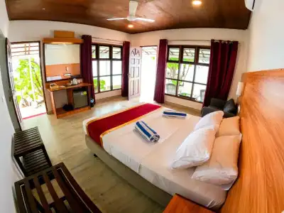 Lagoon View Maldives - 31