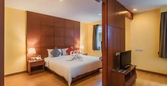 Elite Suites Patong - 94