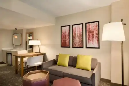 Embassy Suites by Hilton Phoenix Downtown North - 70