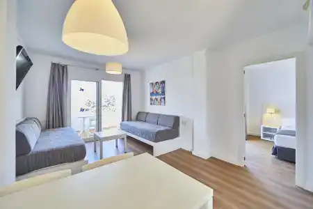 OLA Apartamentos Cala d' Or - 4