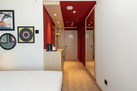 Hampton by Hilton Batumi Center - 9