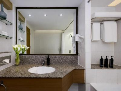 Grand Mercure Bangkok Atrium - 63