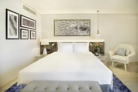 Radisson Blu & Resort, Abu Dhabi Corniche - 3