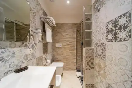 Trevi 41 - 28