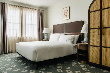 Artmore - Midtown - 14