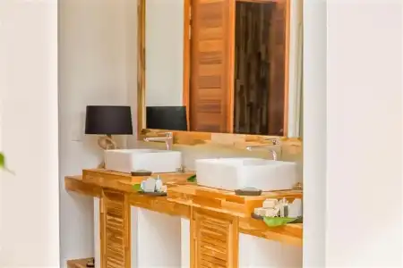 Kudafushi Resort & Spa - All Inclusive - 43