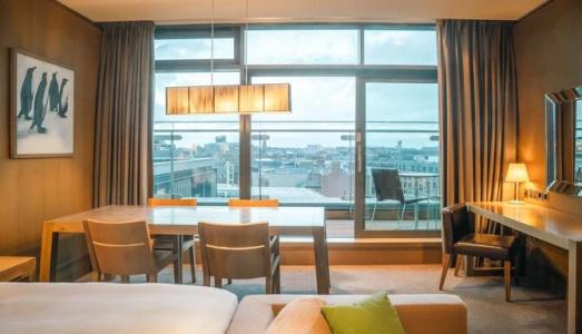 Radisson Blu Royal, - 38