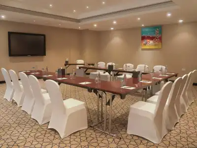 Pullman Resort Al Marjan Island - 21